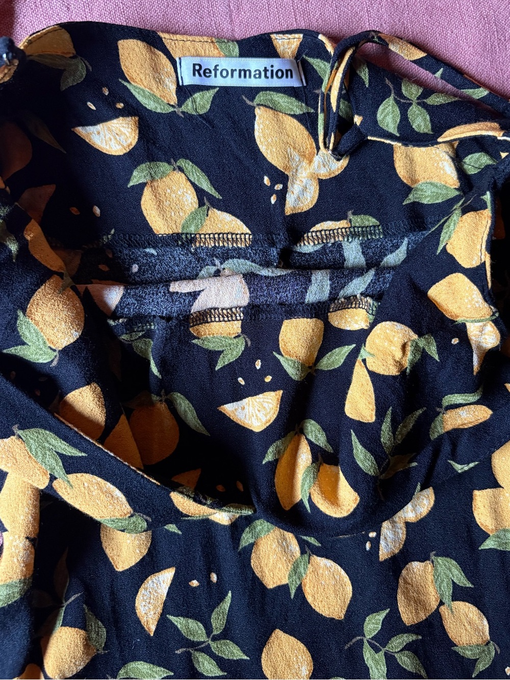 Reformation Marlowe Dress- Black & Lemon Print 🍋 Size XS - Picture 8 of 10